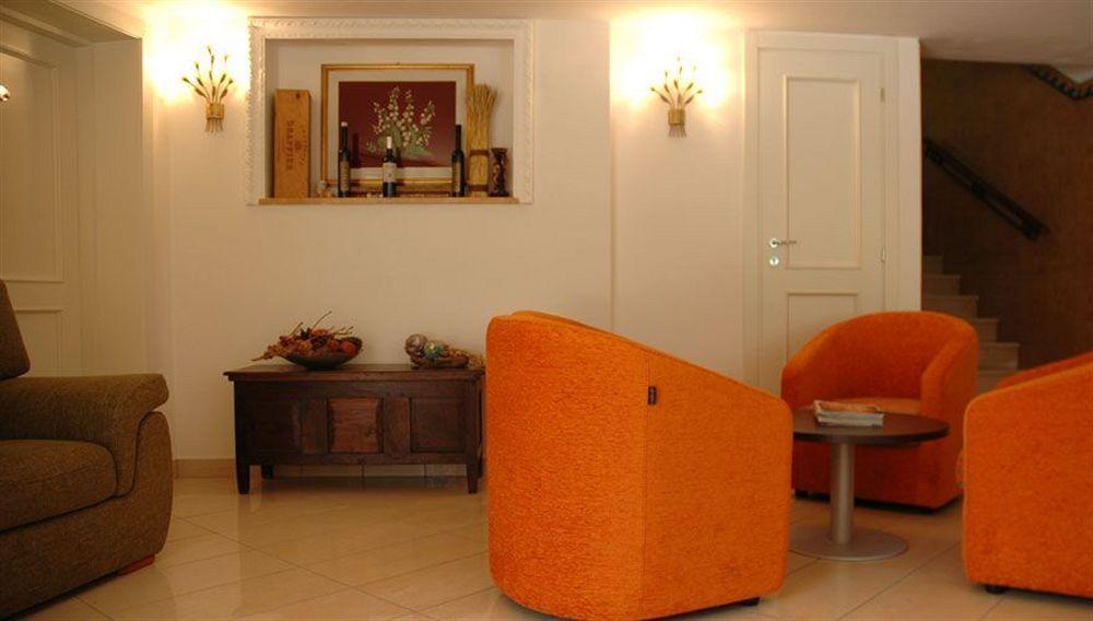 Hotel Bamar Пинарела Екстериор снимка