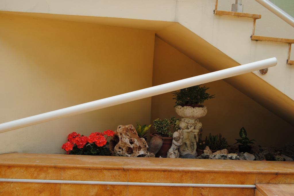 Hotel Bamar Пинарела Екстериор снимка